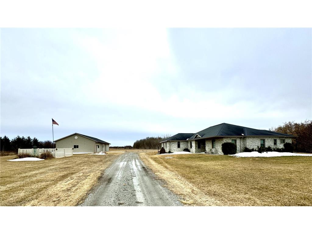 58016 County Road 2 Warroad MN 56763 6695121 image1
