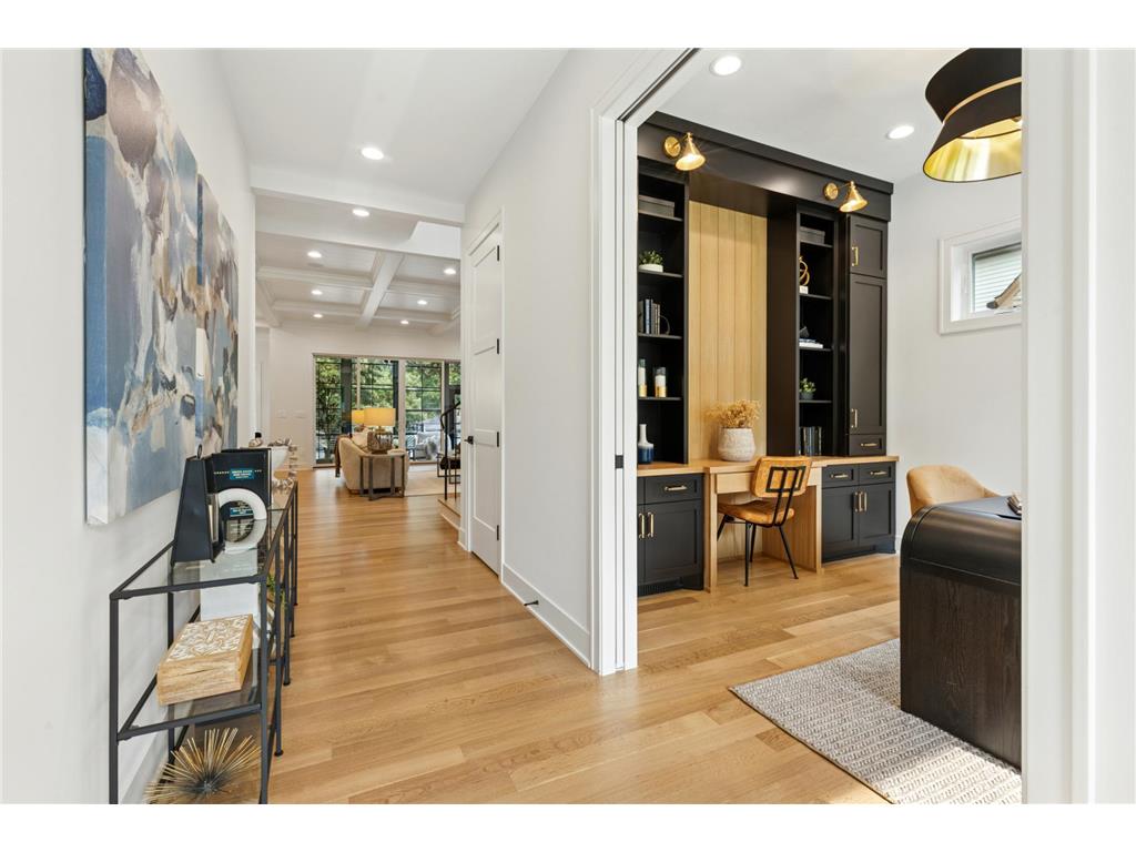 5805 Kellogg Avenue Edina MN 55424 7002749 image2