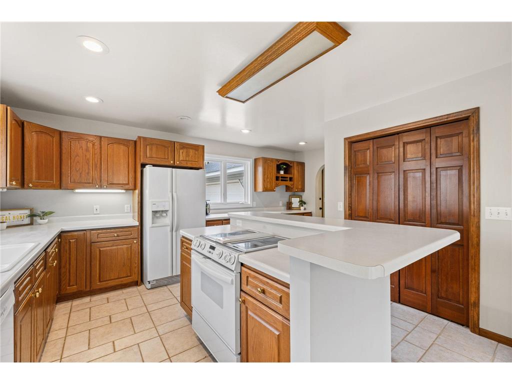 5806 Quinn Avenue NW Annandale MN 55302 - West Lake Sylvia 7064648 image27