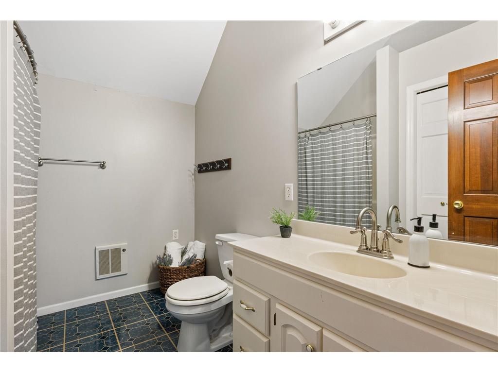 5806 Quinn Avenue NW Annandale MN 55302 - West Lake Sylvia 7064648 image57