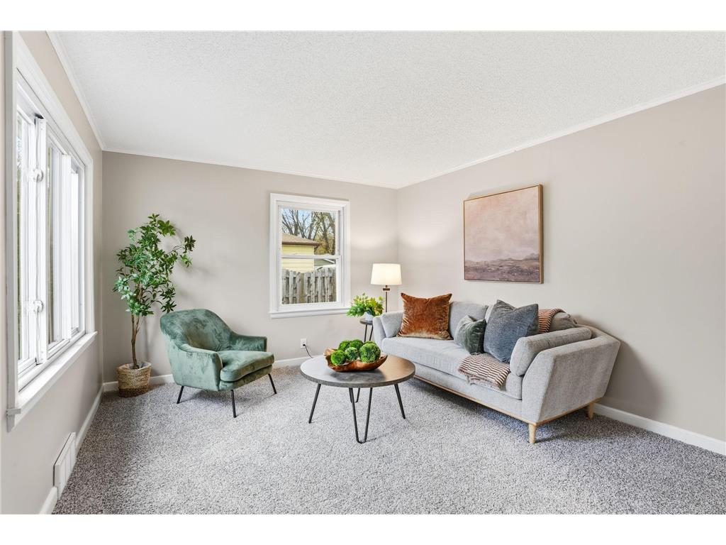 5808 46th Avenue N Crystal MN 55417 6820276 image1