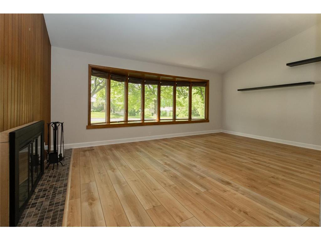 5808 France Avenue S Edina MN 55410 7065853 image14