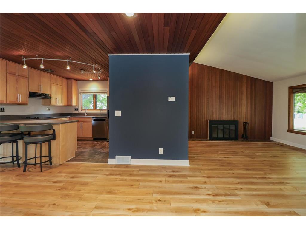 5808 France Avenue S Edina MN 55410 7065853 image17