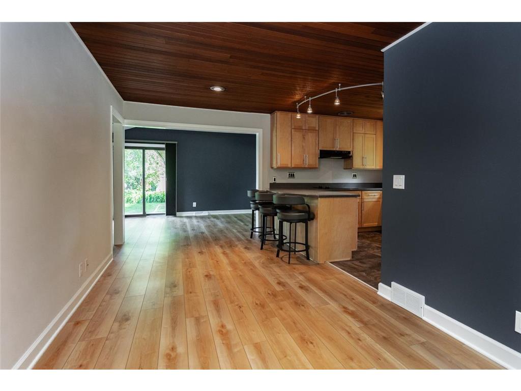 5808 France Avenue S Edina MN 55410 7065853 image18
