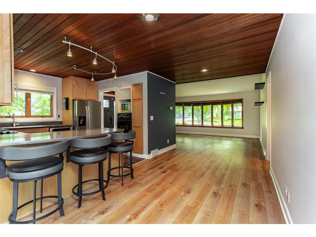 5808 France Avenue S Edina MN 55410 7065853 image20
