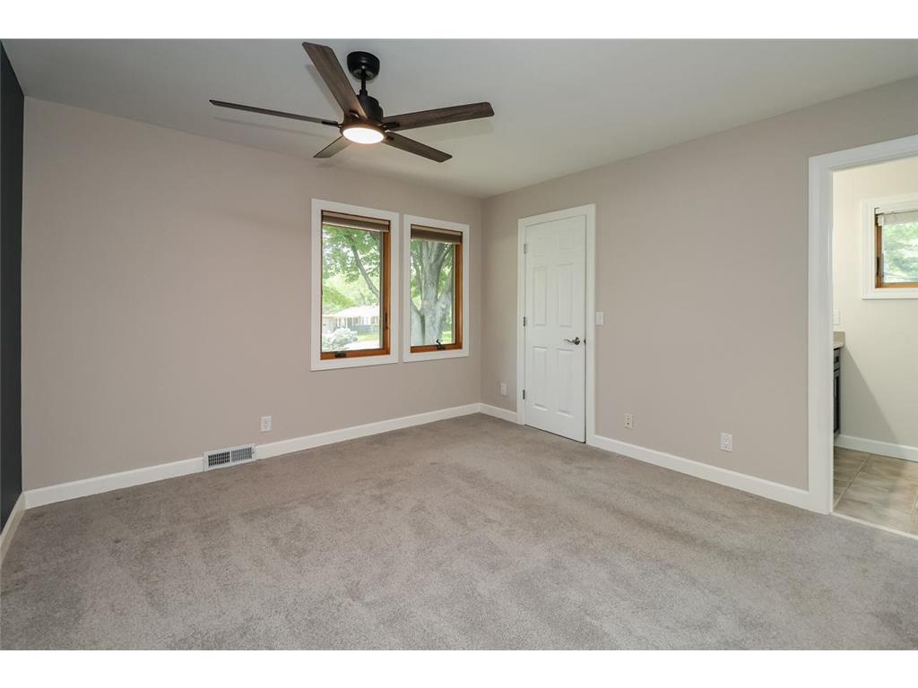 5808 France Avenue S Edina MN 55410 7065853 image30