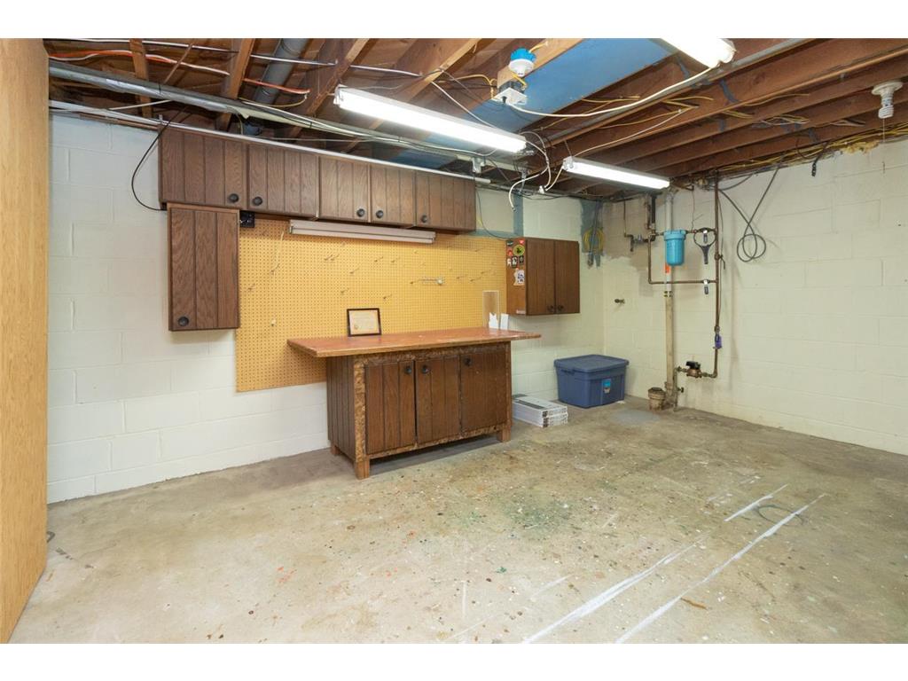 5808 France Avenue S Edina MN 55410 7065853 image40