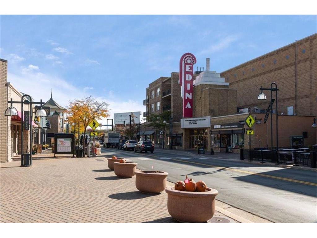5808 France Avenue S Edina MN 55410 7065853 image47