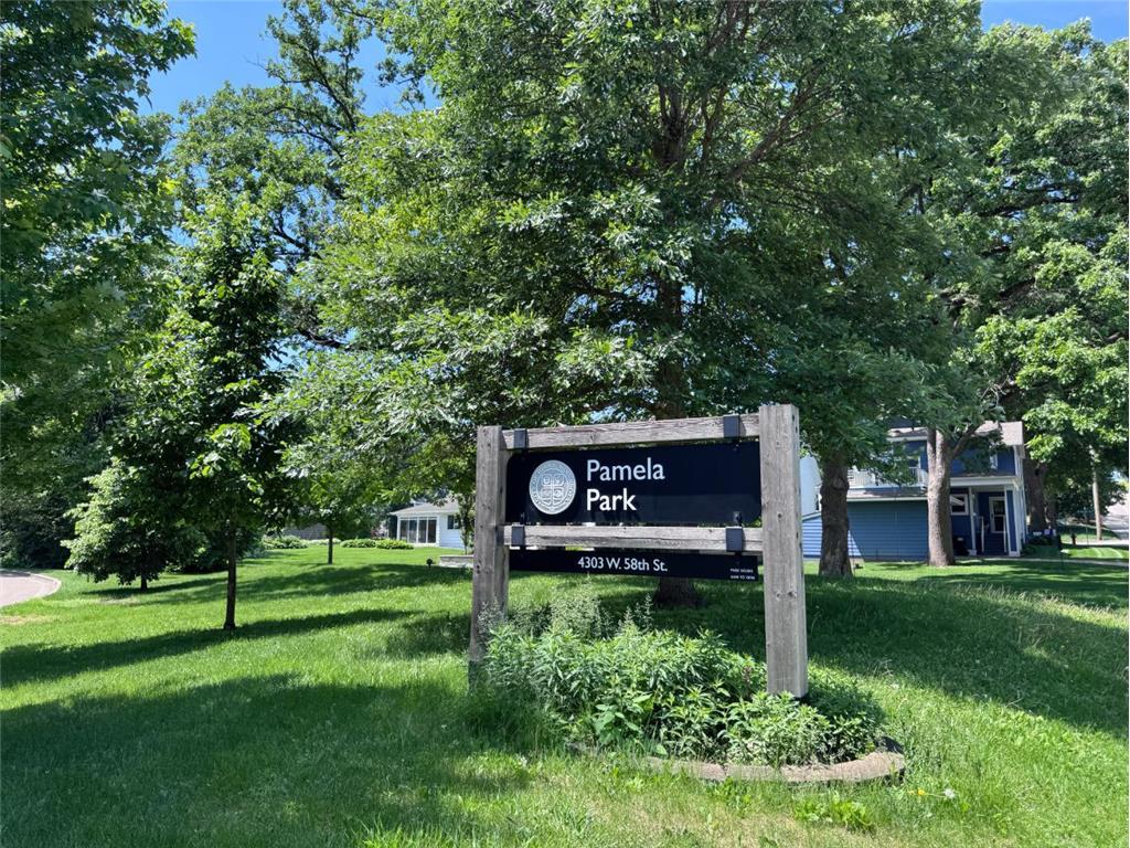 5808 France Avenue S Edina MN 55410 7065853 image49