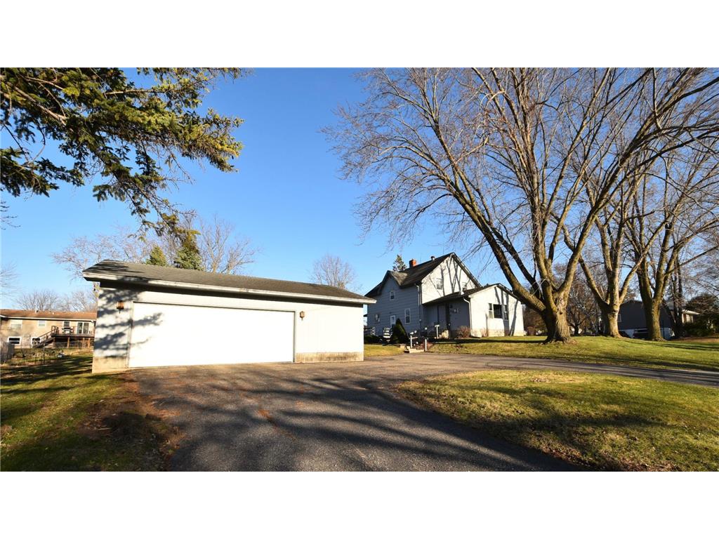 581 2nd Avenue E Zumbrota MN 55992 7053128 image1