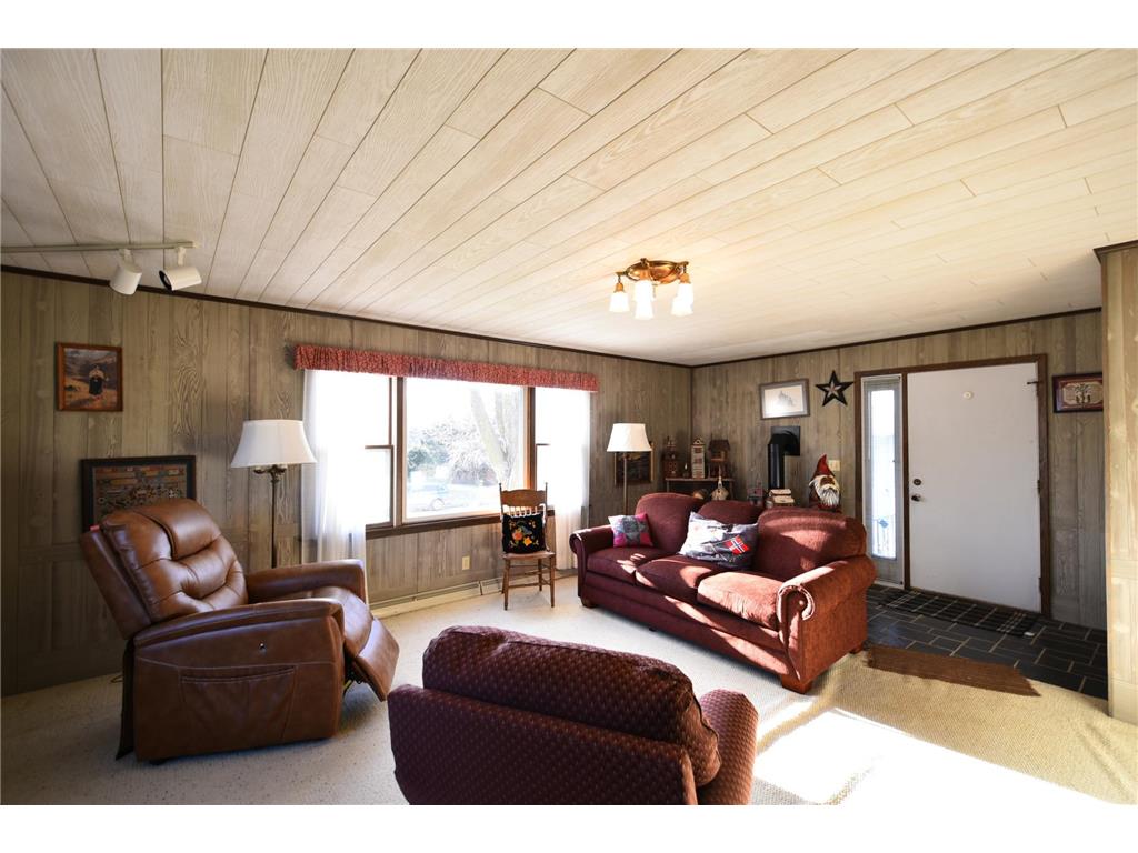 581 2nd Avenue E Zumbrota MN 55992 7053128 image6