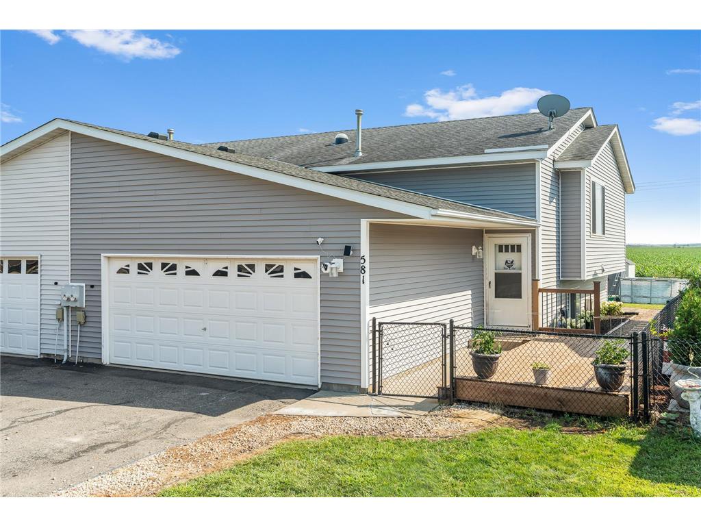 581 Kendall Drive Hastings MN 55033 6421542 image1