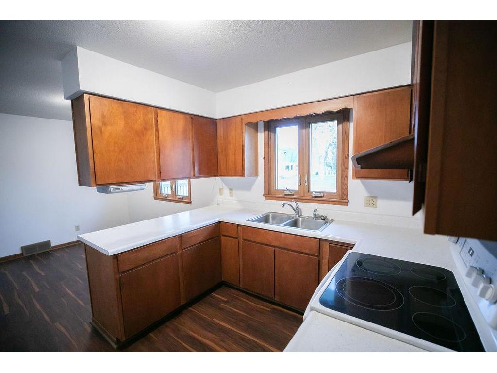 581 Pleasant Street Dassel MN 55325 7056081 image4