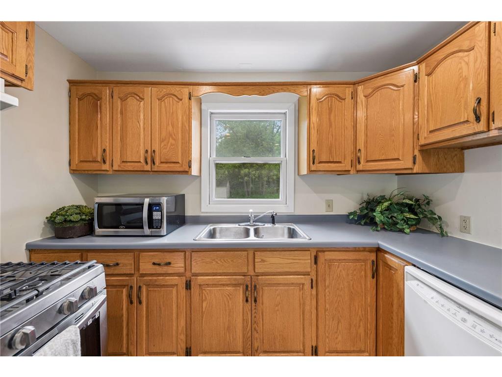 5810 Main Street W Maple Plain MN 55359 7082868 image10