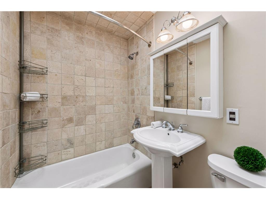 5810 Main Street W Maple Plain MN 55359 7082868 image19