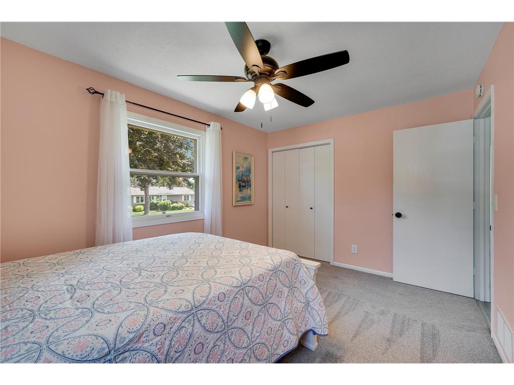 5810 Oldfield Avenue N Oak Park Heights MN 55082 7074941 image20