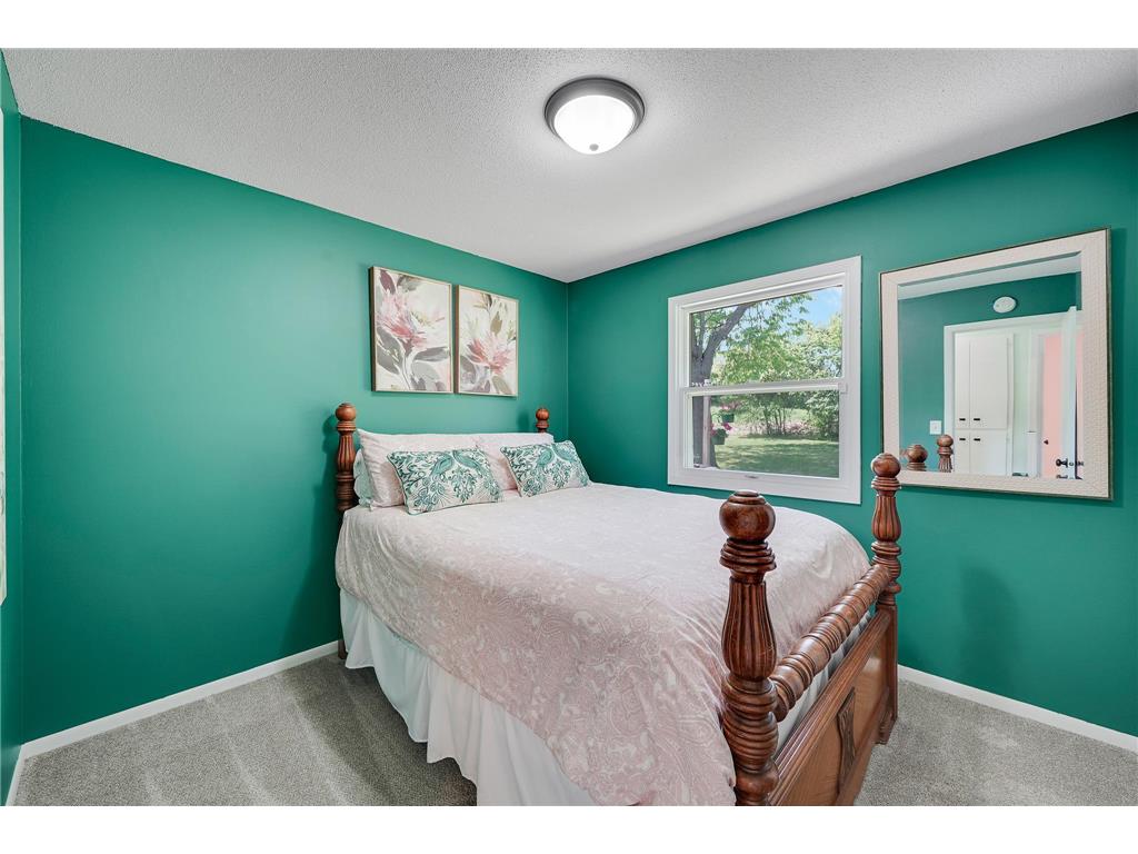 5810 Oldfield Avenue N Oak Park Heights MN 55082 7074941 image21