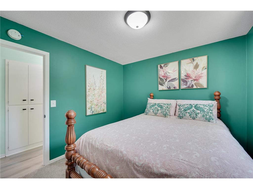 5810 Oldfield Avenue N Oak Park Heights MN 55082 7074941 image22