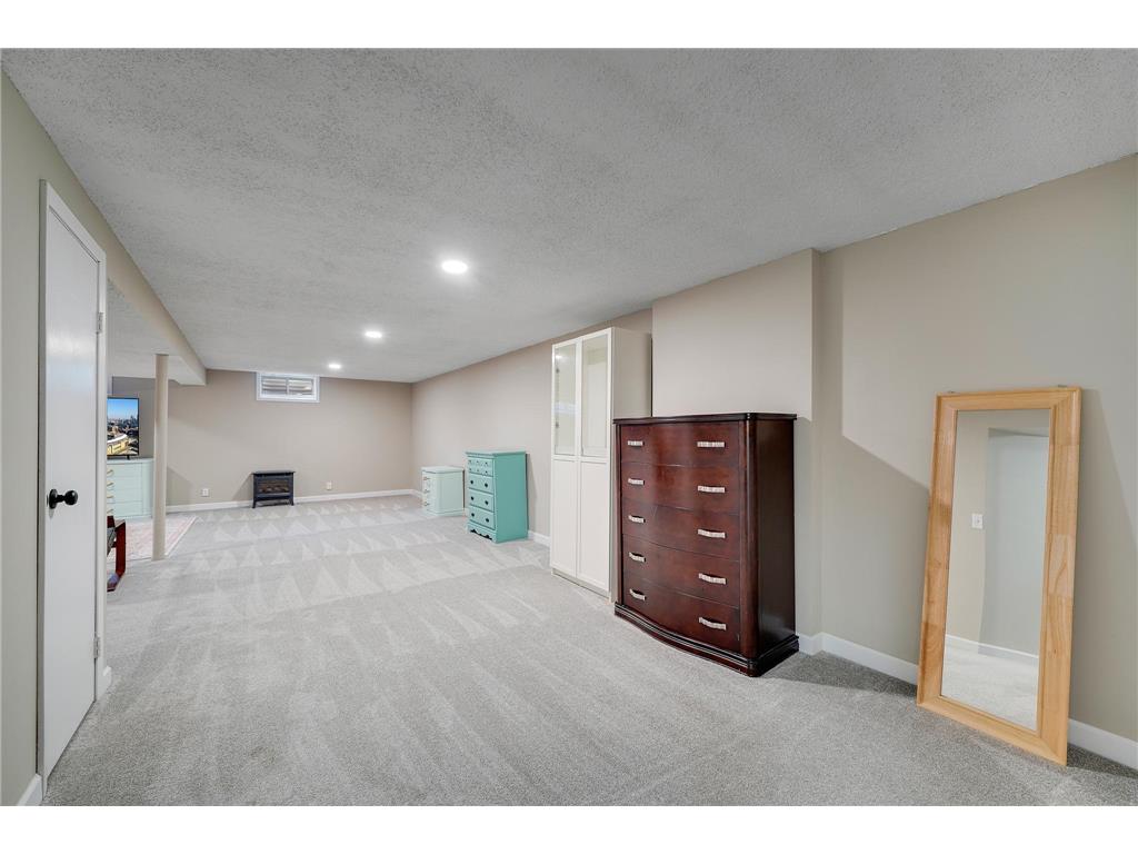 5810 Oldfield Avenue N Oak Park Heights MN 55082 7074941 image28
