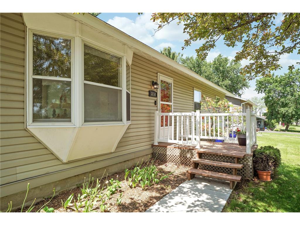 5810 Oldfield Avenue N Oak Park Heights MN 55082 7074941 image3