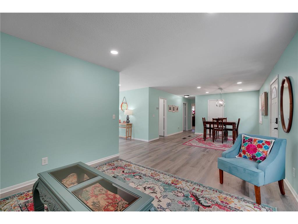 5810 Oldfield Avenue N Oak Park Heights MN 55082 7074941 image7