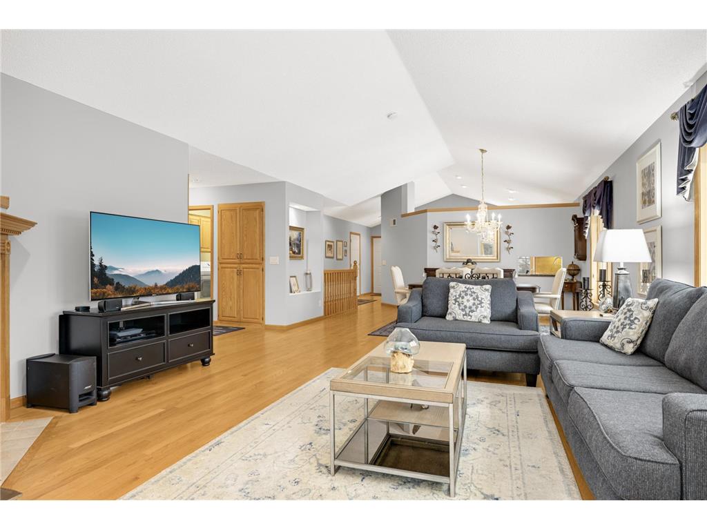 5812 Forestview Lane N Plymouth MN 55442 6818686 image15