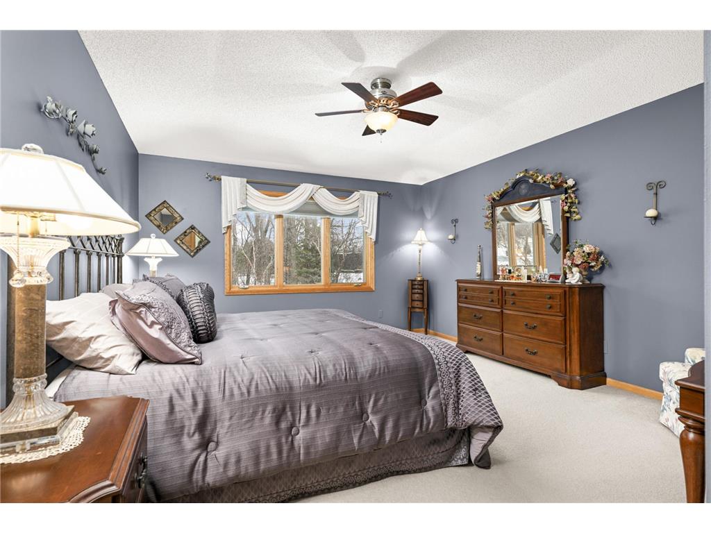 5812 Forestview Lane N Plymouth MN 55442 6818686 image16