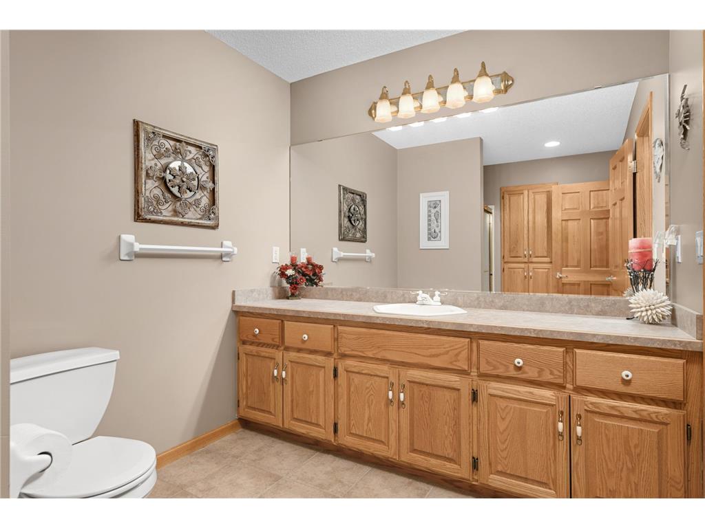 5812 Forestview Lane N Plymouth MN 55442 6818686 image29