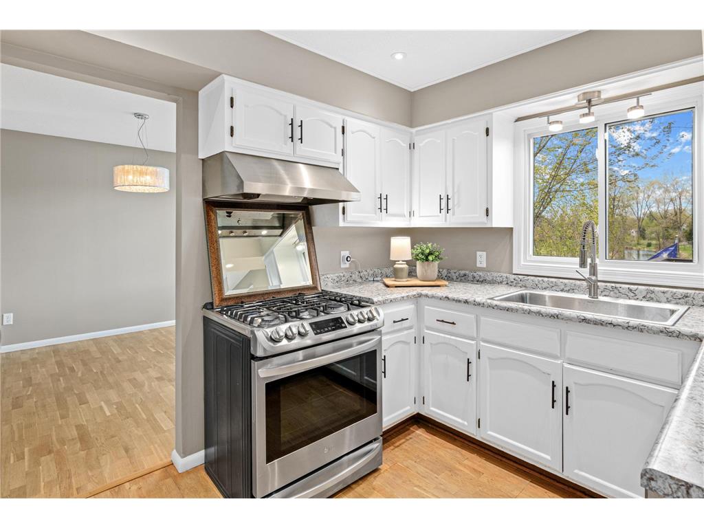 5815 Evergreen Lane Shoreview MN 55126 - Evergreen Ponds 7066984 image12