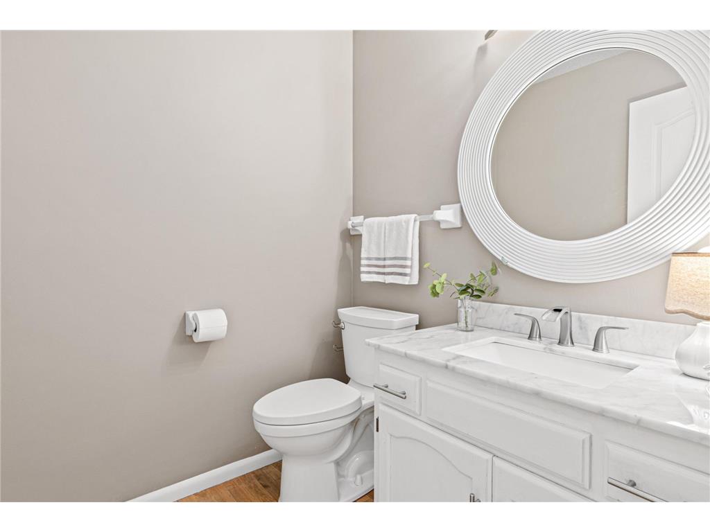 5815 Evergreen Lane Shoreview MN 55126 - Evergreen Ponds 7066984 image14