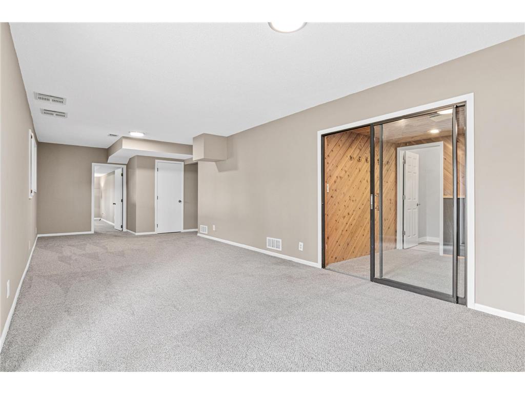 5815 Evergreen Lane Shoreview MN 55126 - Evergreen Ponds 7066984 image22