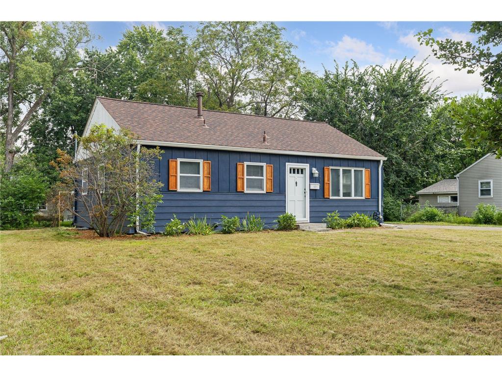 5816 Quebec Avenue N Crystal MN 55428 6593157 image1