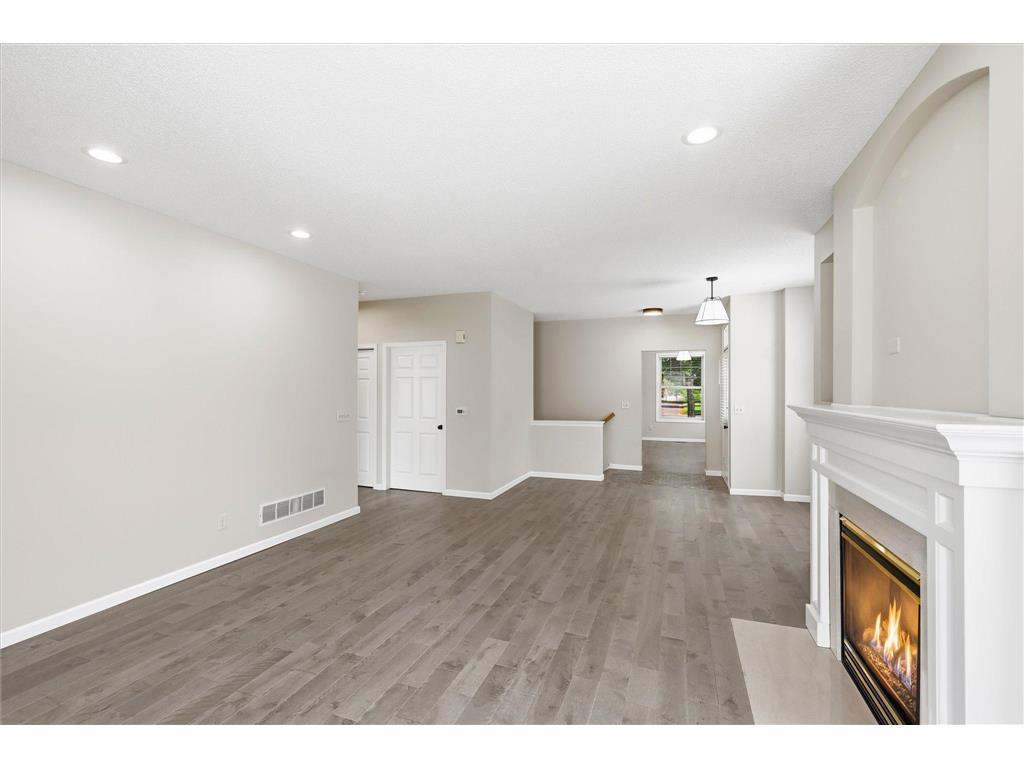 5818 Prairie Ridge Drive Shoreview MN 55126 7047378 image12