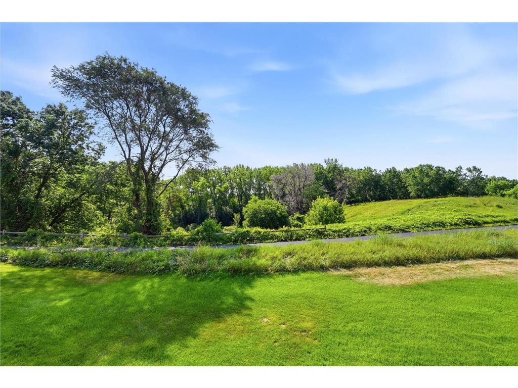 5818 Prairie Ridge Drive Shoreview MN 55126 7047378 image18