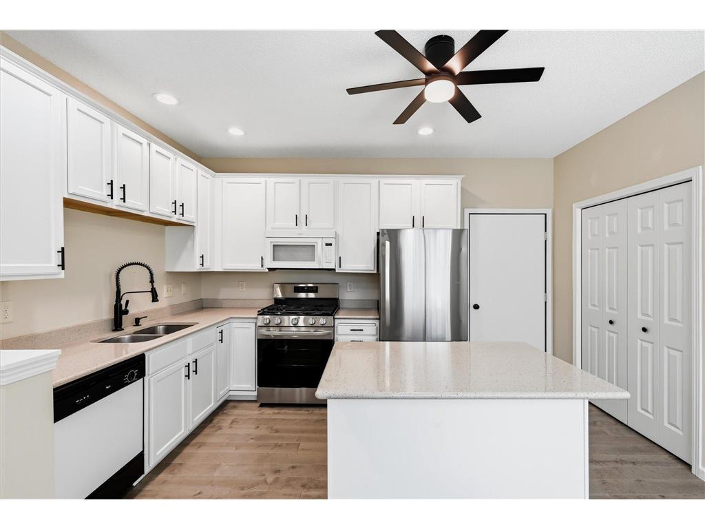 5818 Prairie Ridge Drive Shoreview MN 55126 7047378 image21