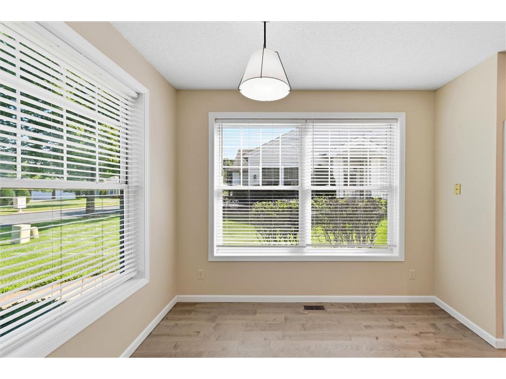5818 Prairie Ridge Drive Shoreview MN 55126 7047378 image24