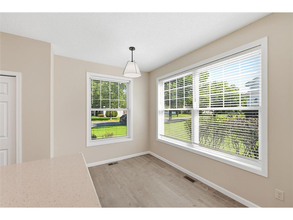 5818 Prairie Ridge Drive Shoreview MN 55126 7047378 image25