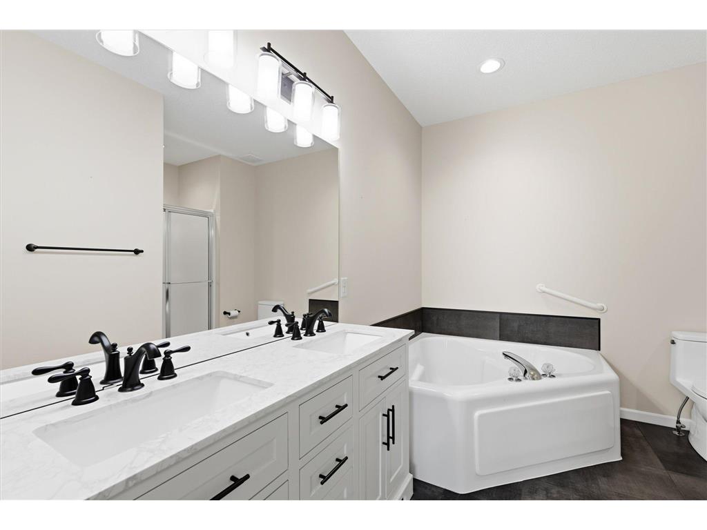 5818 Prairie Ridge Drive Shoreview MN 55126 7047378 image33