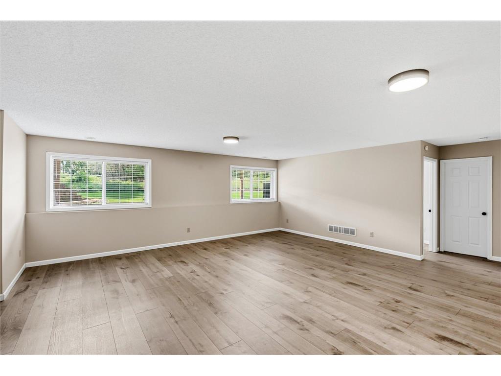 5818 Prairie Ridge Drive Shoreview MN 55126 7047378 image39