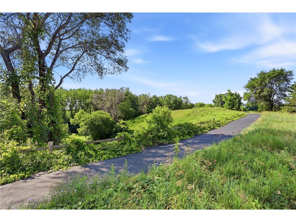 5818 Prairie Ridge Drive Shoreview MN 55126 7047378 image49