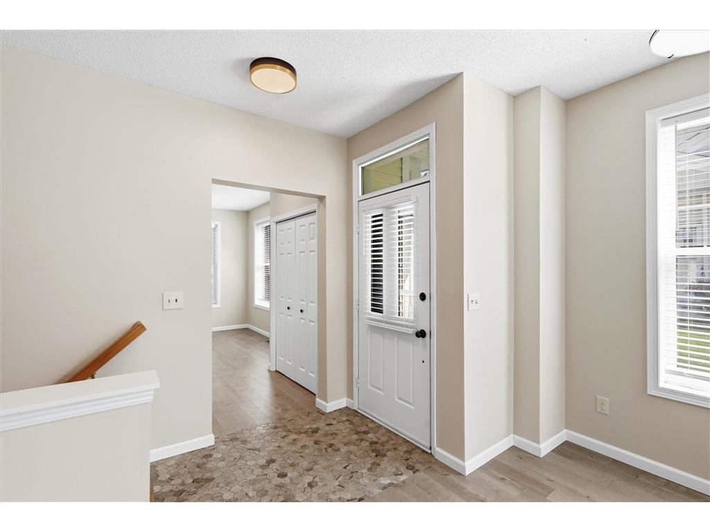 5818 Prairie Ridge Drive Shoreview MN 55126 7047378 image6