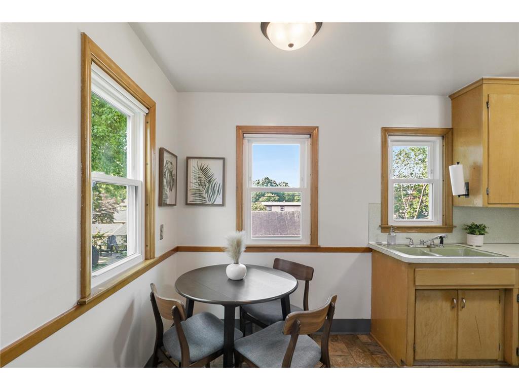 582 36 1/2 Avenue NE Minneapolis MN 55418 7075430 image15