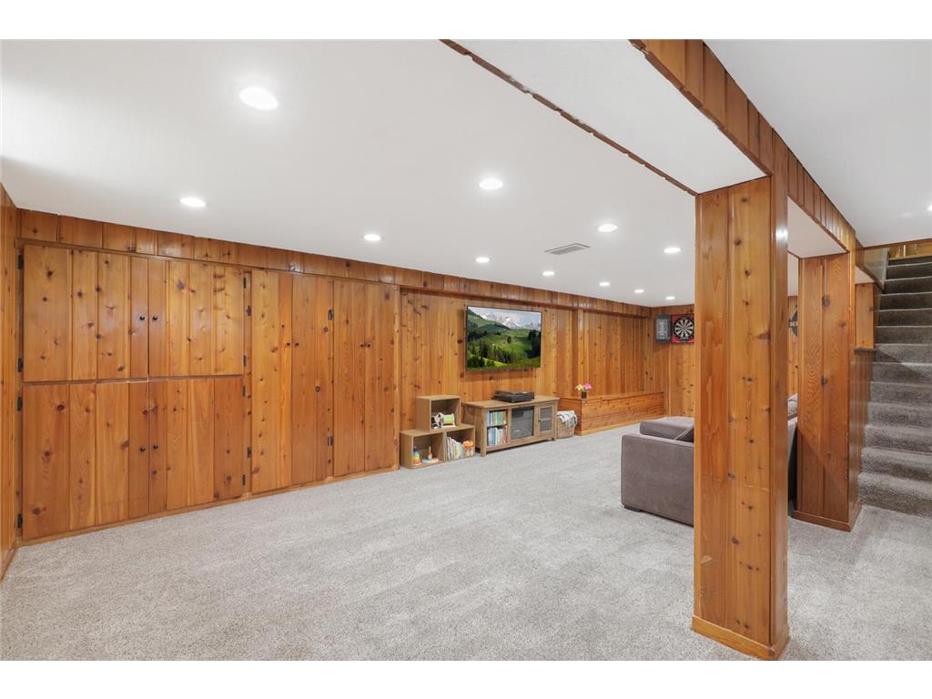 582 36 1/2 Avenue NE Minneapolis MN 55418 7075430 image16