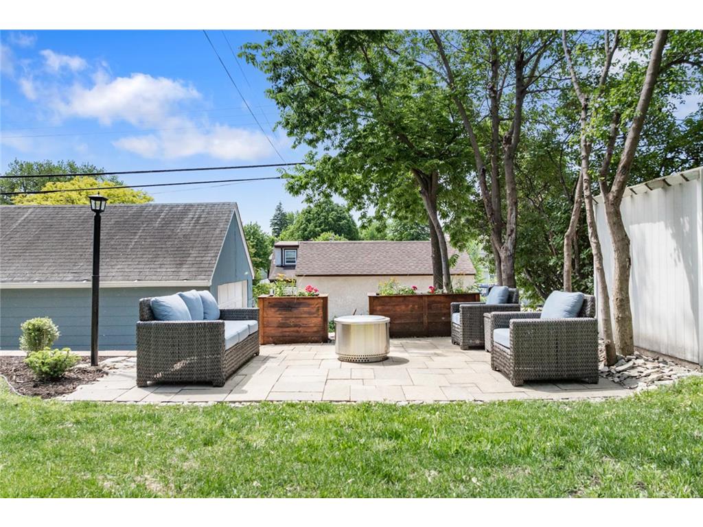 582 36 1/2 Avenue NE Minneapolis MN 55418 7075430 image22