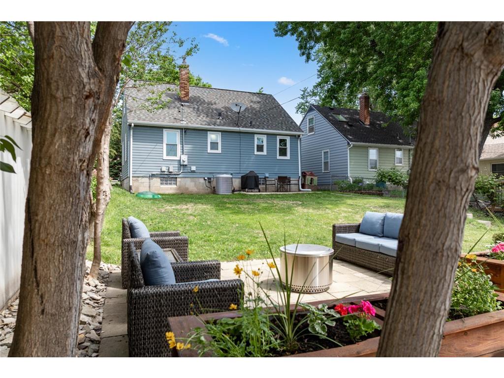 582 36 1/2 Avenue NE Minneapolis MN 55418 7075430 image23