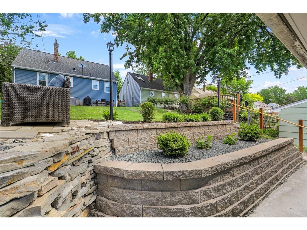 582 36 1/2 Avenue NE Minneapolis MN 55418 7075430 image27