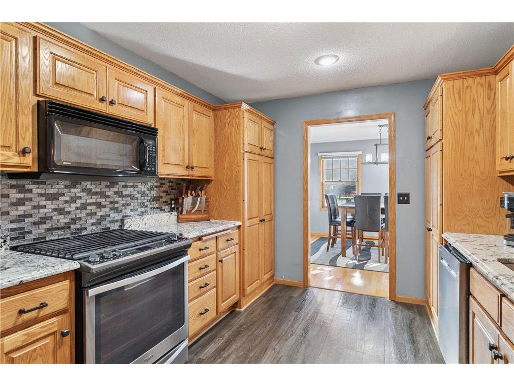 582 Country Oaks Lane Troy Twp WI 54022 7030238 image12