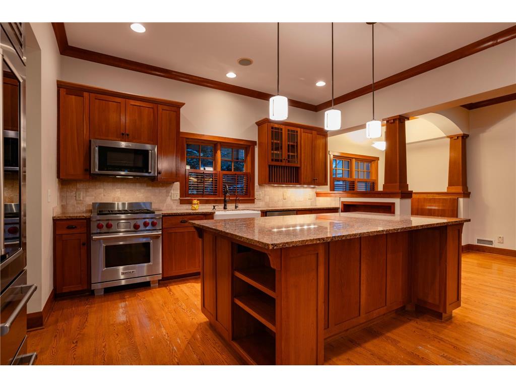 582 Summit Avenue Saint Paul MN 55102 6751138 image17