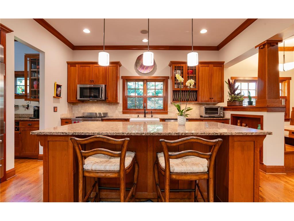 582 Summit Avenue Saint Paul MN 55102 6751138 image19