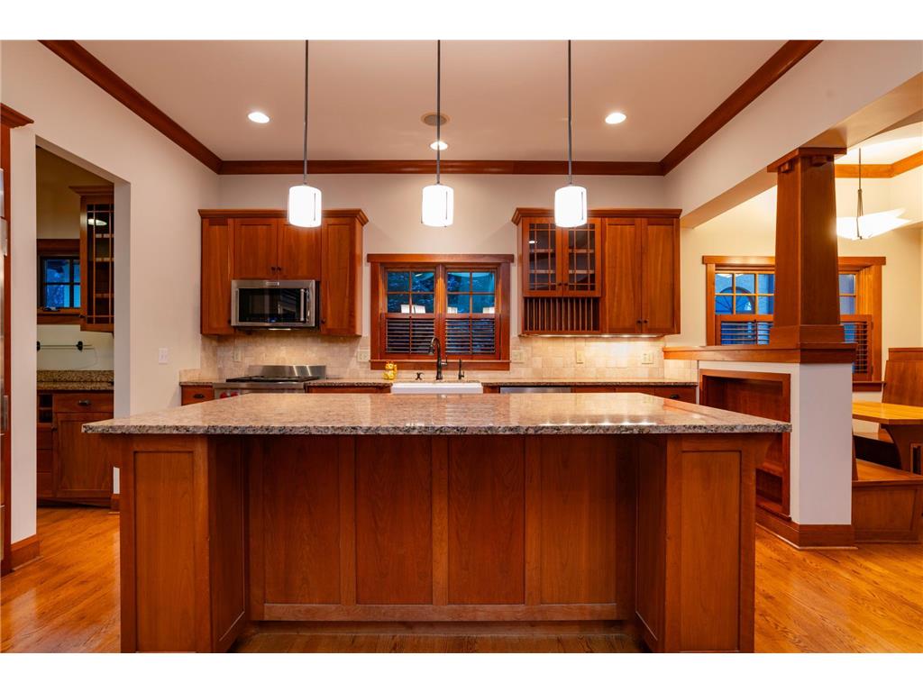 582 Summit Avenue Saint Paul MN 55102 6751138 image22